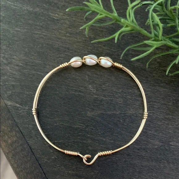 Gold and Cream Wire-Wrapped Bracelet with Intricate Design - Picture 2 of 2